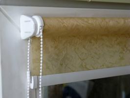 Miten piilottaa putken kylpyhuoneessa: yksinkertainen, moderni tapa