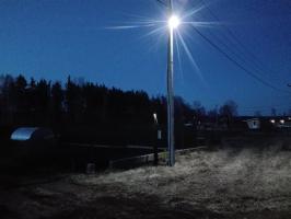 LED-valot kylän ja sen pinta-ala
