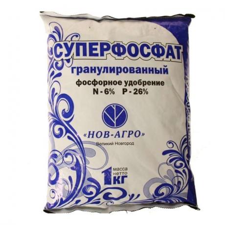 Pakkaus esimerkiksi superfosfaatin (valokuva agro-nova.ru)