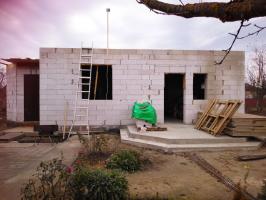 Talon rakentaminen (valmistautuminen muuratut seinät)