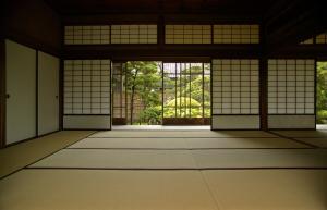 Miten unohtaa pöly: Japanin minimalismia