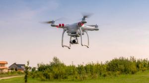 Tarkkanäköinen silmä: laiton rakennustyömailla ja hylätty nyt seurata drones